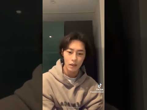 Foto terbaru dari Lee Jaewook