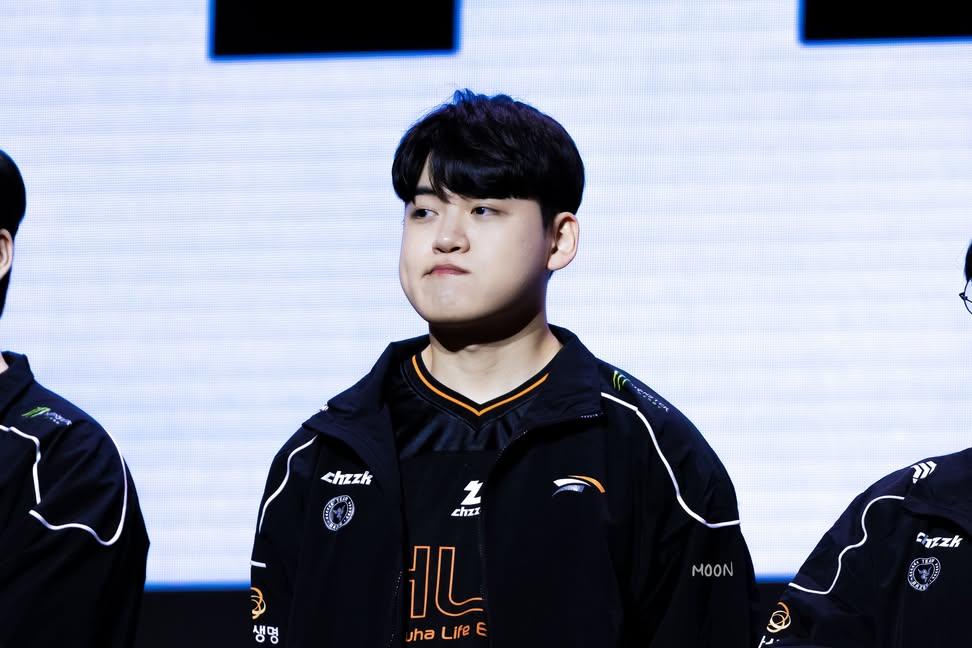 Cuplikan di balik layar dari Gumayusi