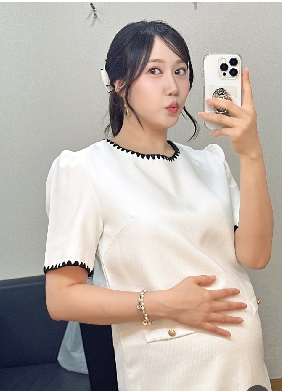 A moment captured by a fan of Byeol Sarang