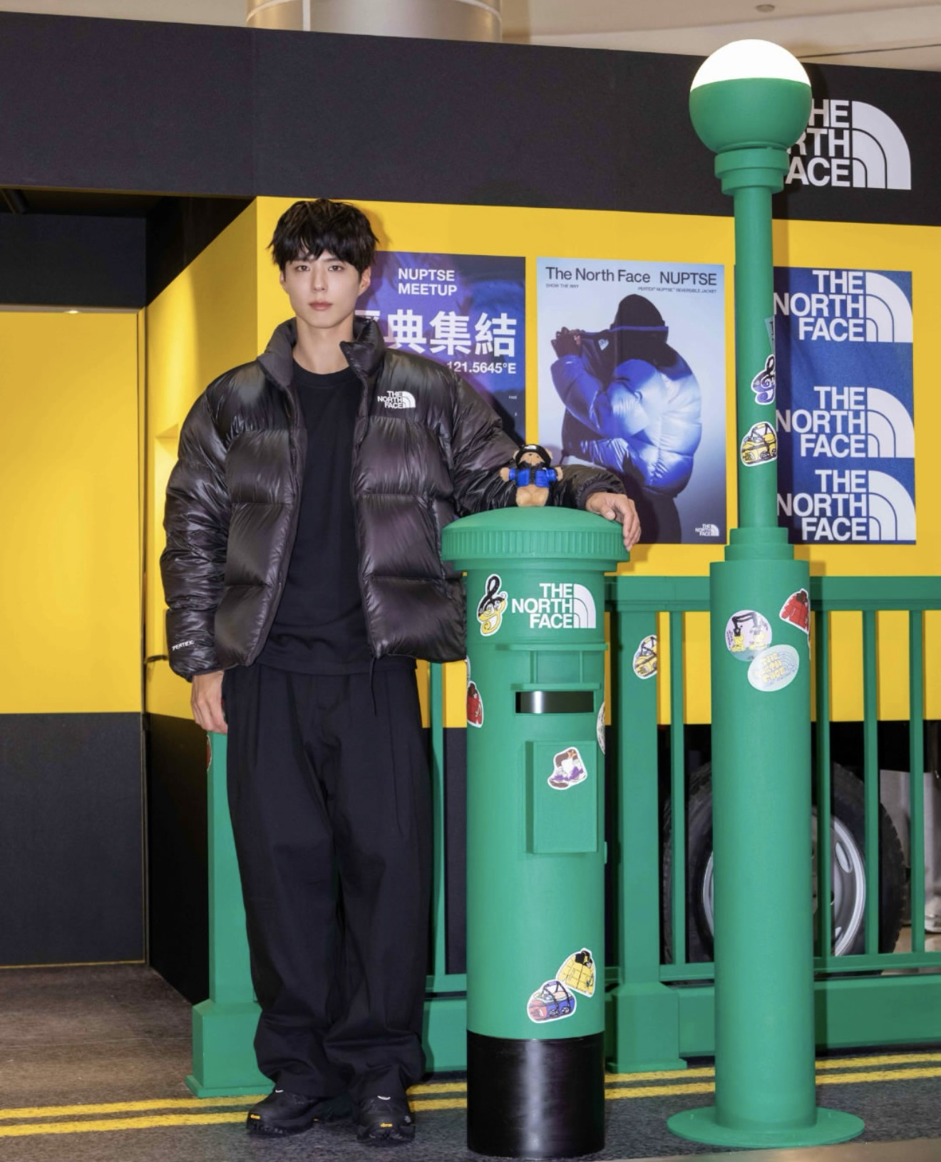 Behind-the-scenes cut of Park Bogum