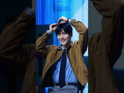 Cuplikan di balik layar dari Kim Seonho