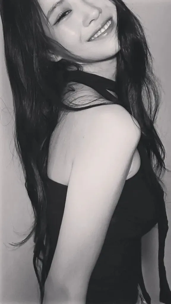 이미주 최근 활동샷