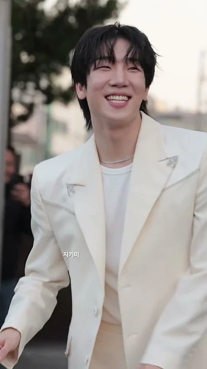 최수호의 최신 사진