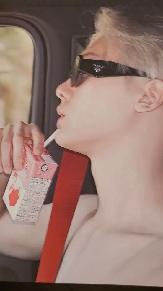 Today's popular wallpaper in Yoon Sanha community