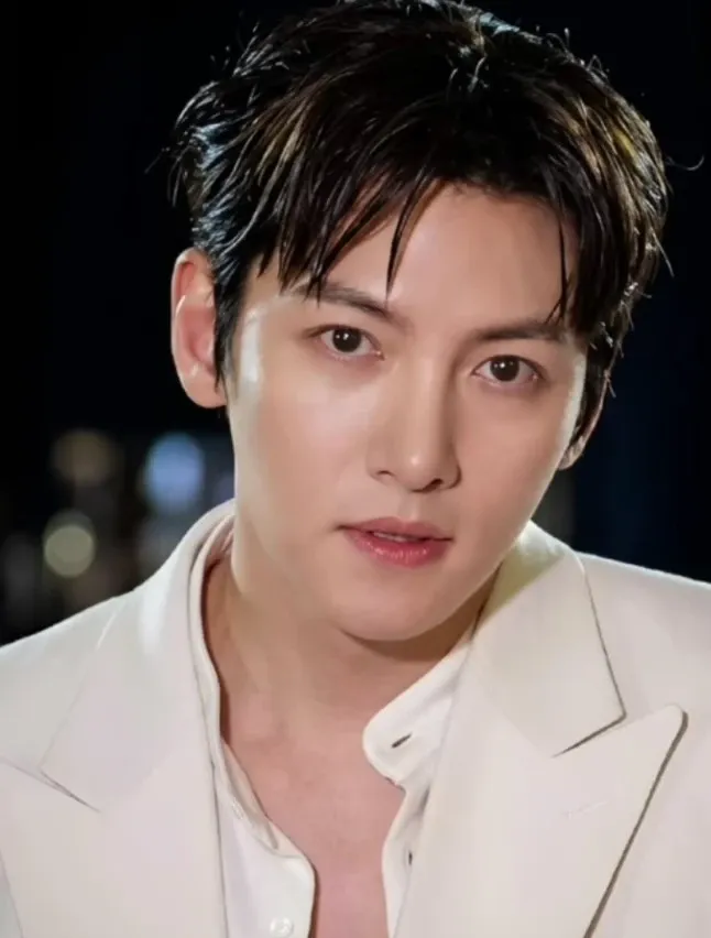 Behind-the-scenes cut of Ji Changwook