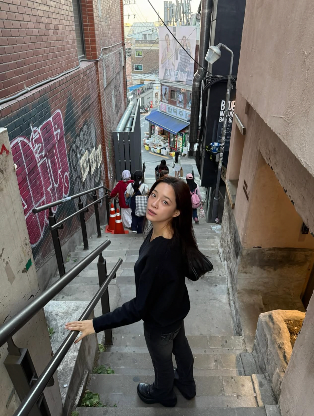A moment captured by a fan of Kim Sejeong