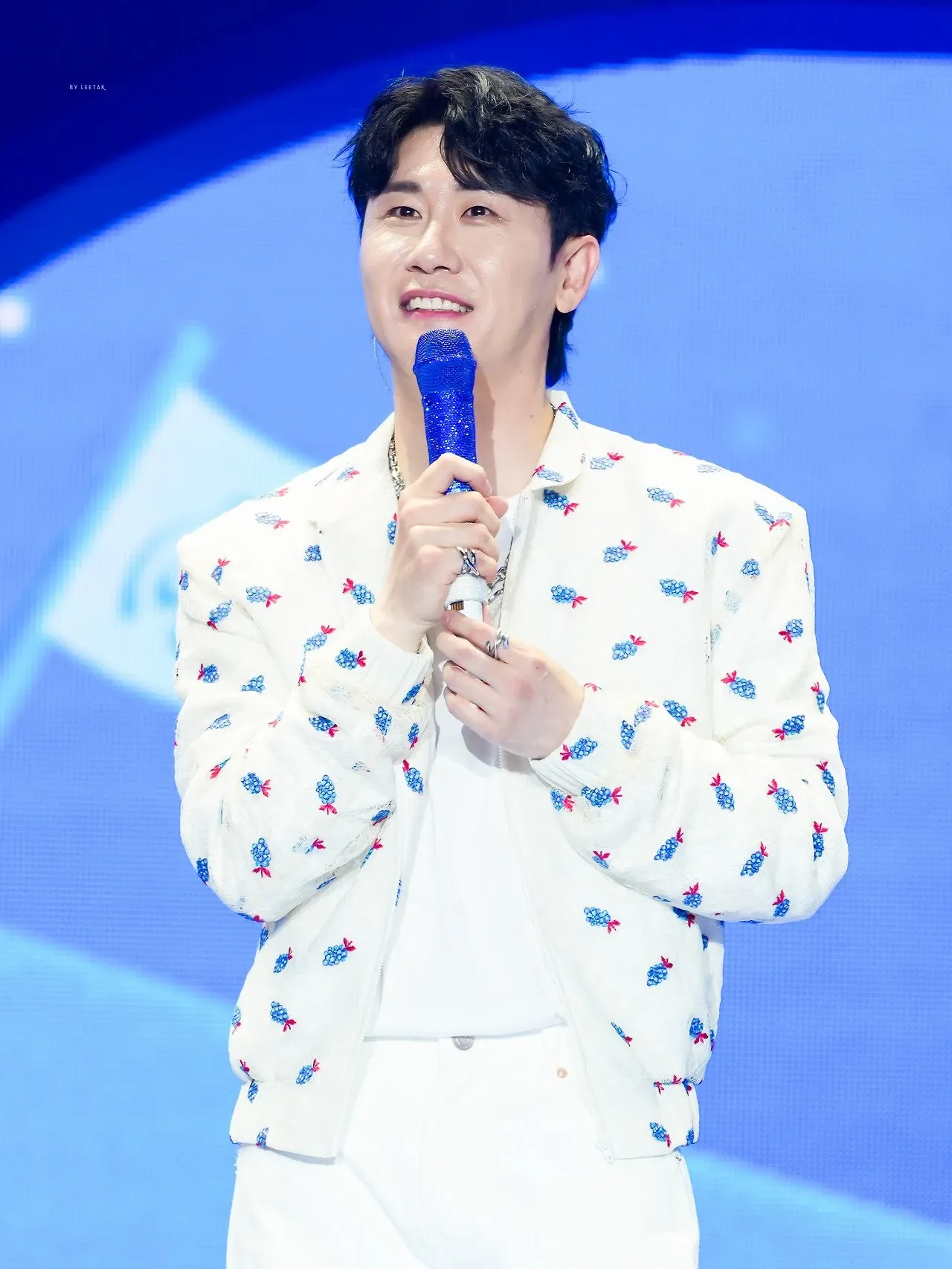 영탁의 최신 사진