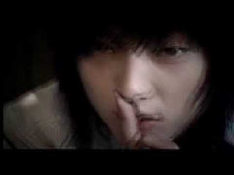 Behind-the-scenes cut of Lee Joongi