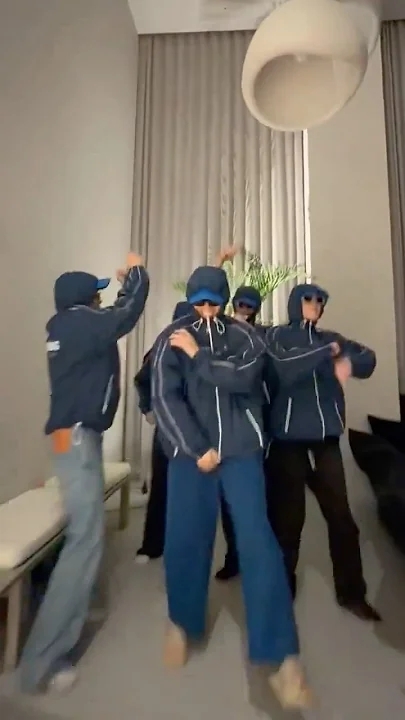 金泰亨 (V)粉絲團喜愛的代表背景圖片