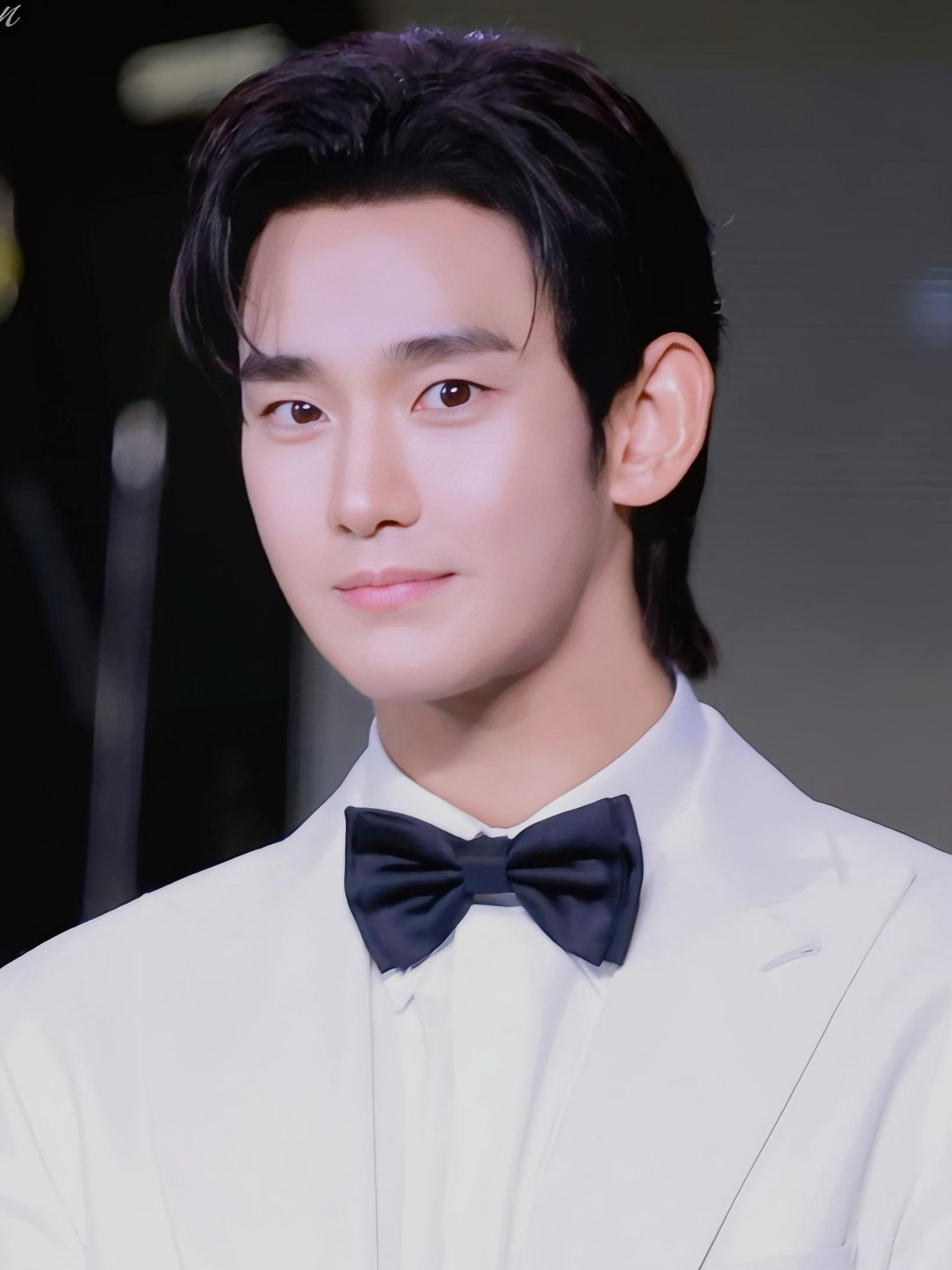 Behind-the-scenes cut of Kim Soohyun