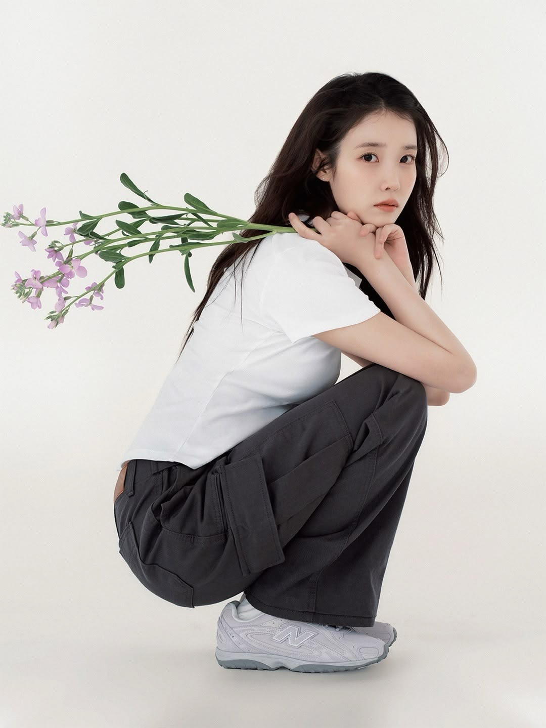 Cuplikan di balik layar dari IU