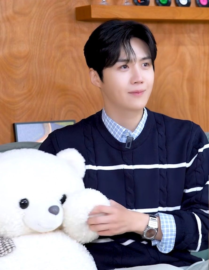 Latest photo of Kim Seonho