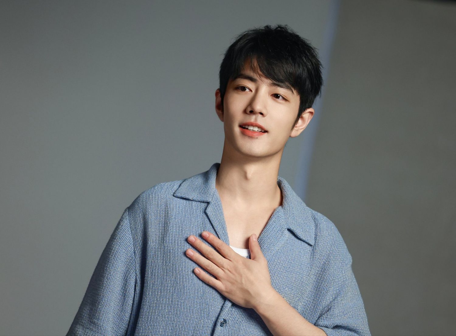 Behind-the-scenes cut of Xiao Zhan