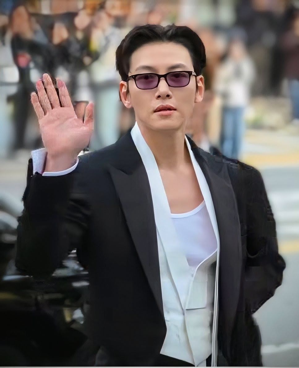 チ・チャンウクの最新写真