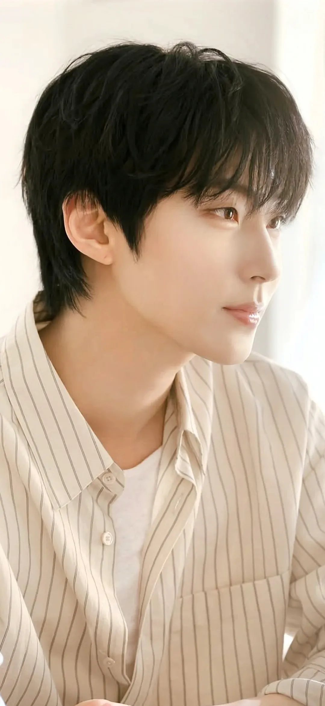 황인엽 최근 활동샷