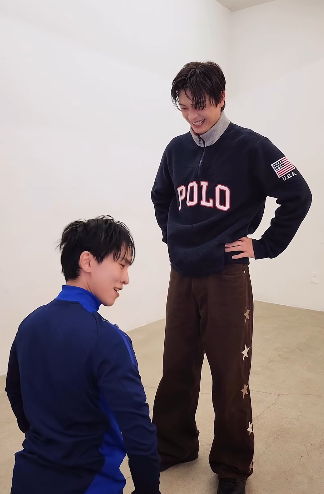 Recent activity shot of Yook Sungjae