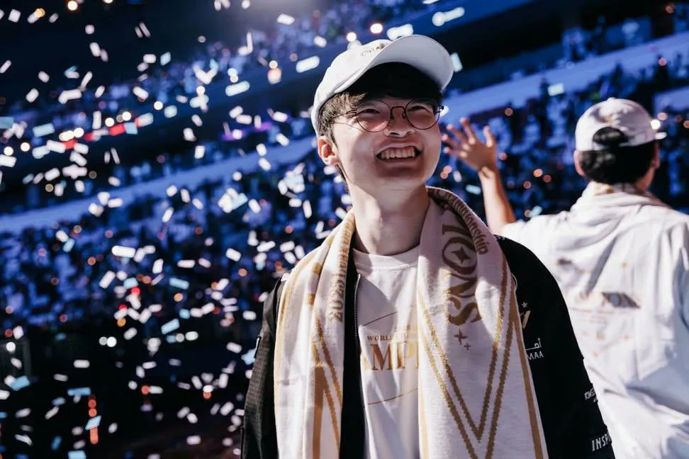 Cuplikan di balik layar dari Faker