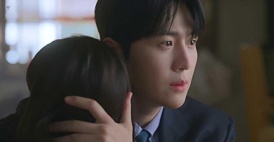 Behind-the-scenes cut of Kim Seonho