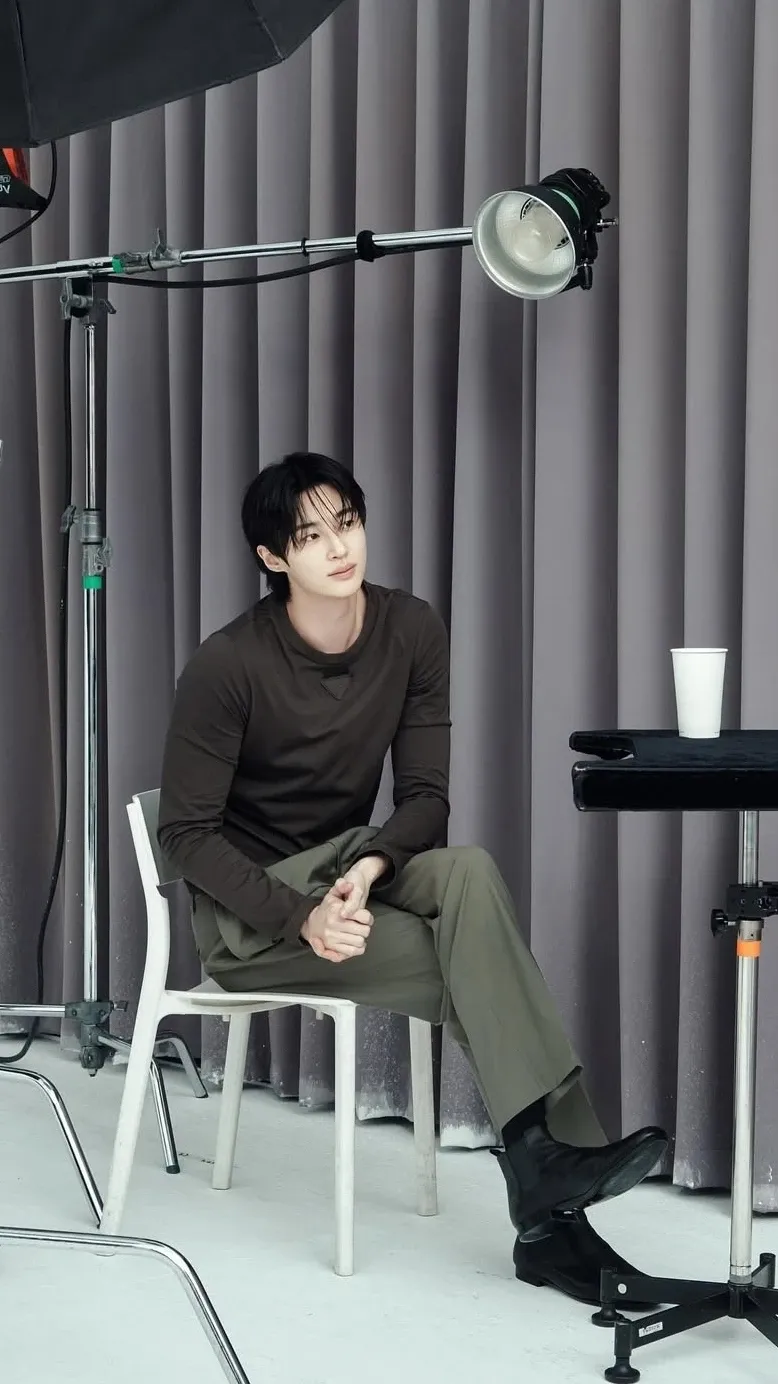 Representative background image loved by Byeon Wooseok fandom