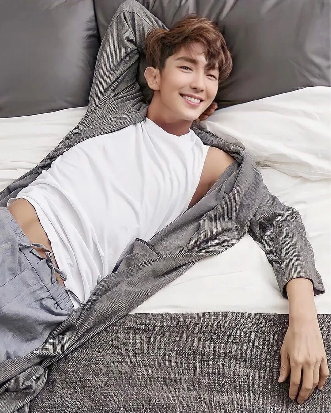 이준기 최근 활동샷