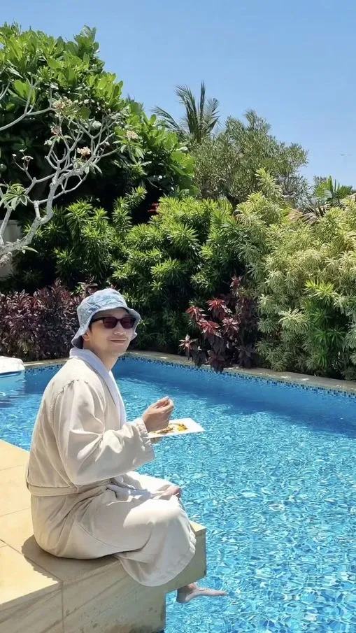 Behind-the-scenes cut of Son Seokkoo