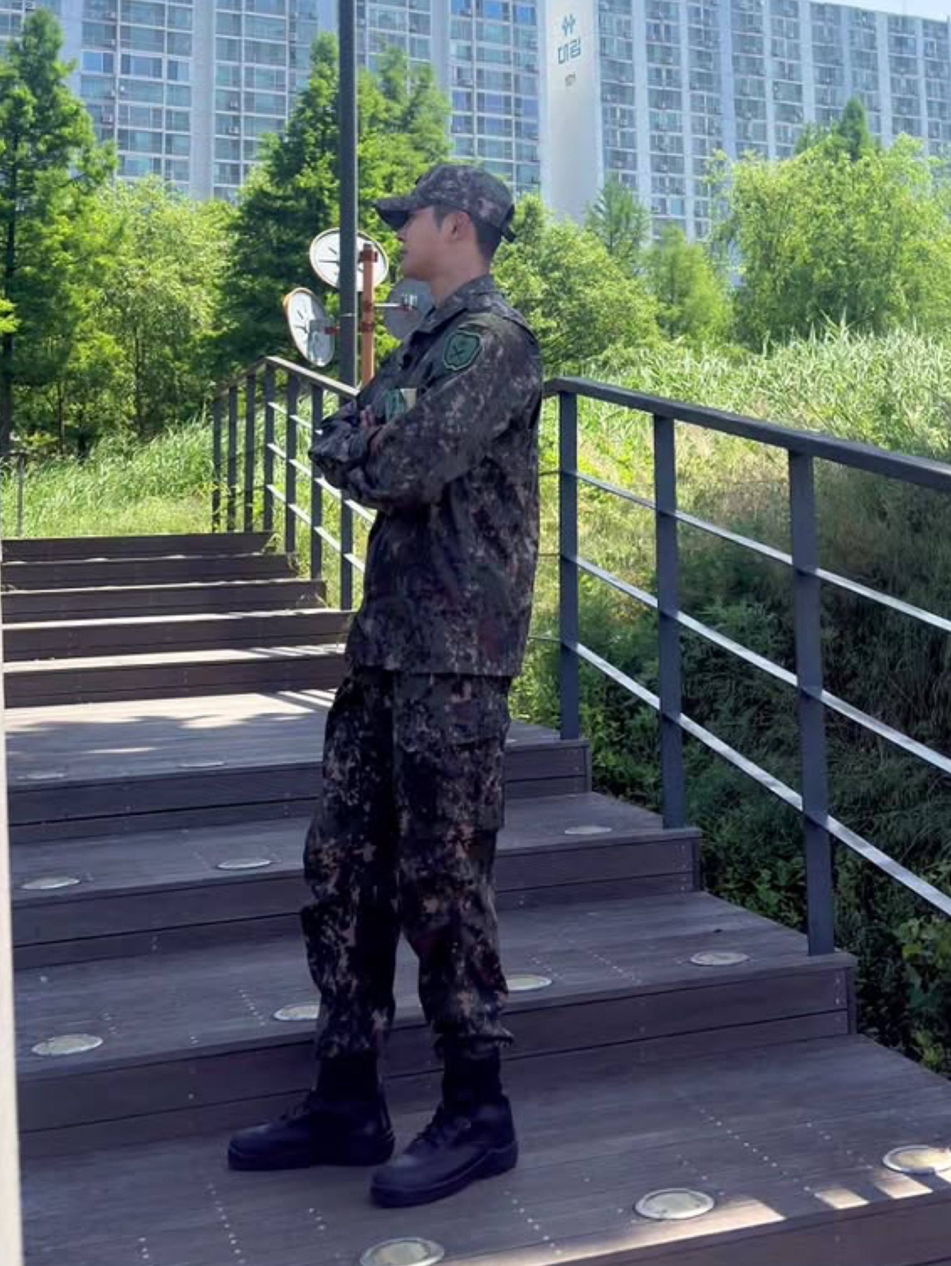 Foto kegiatan terbaru dari Rowoon