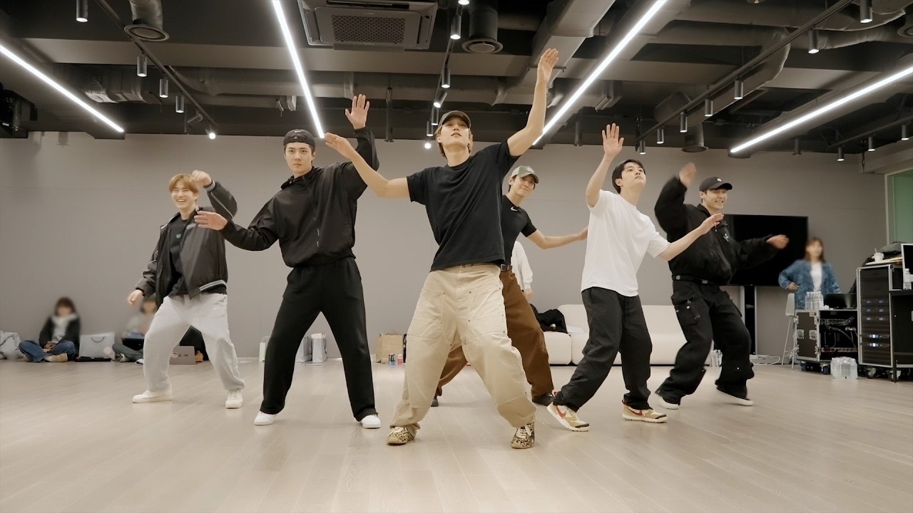 都暻秀 (D.O.)的最新照片