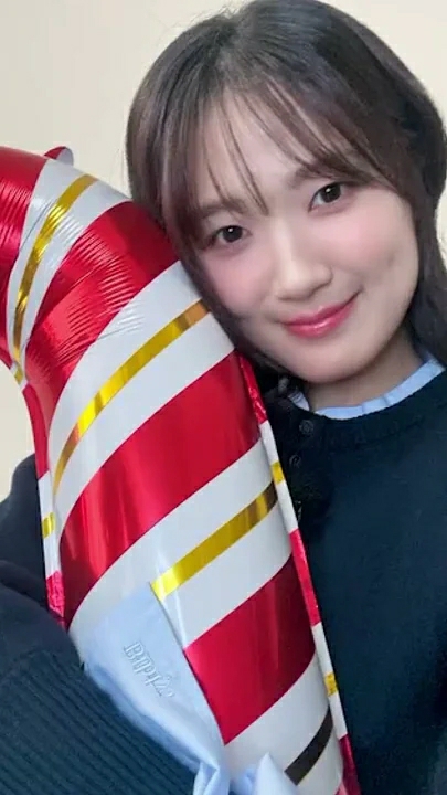 A moment captured by a fan of Kim Hyeyoon