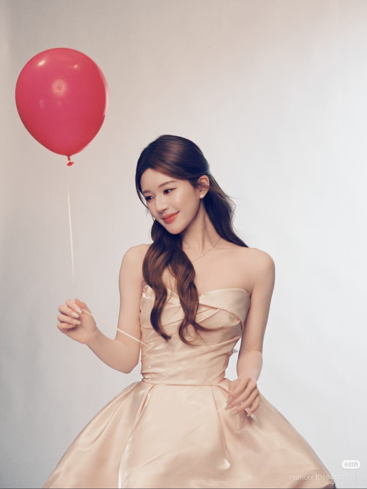 Latest photo of Zhao Lusi