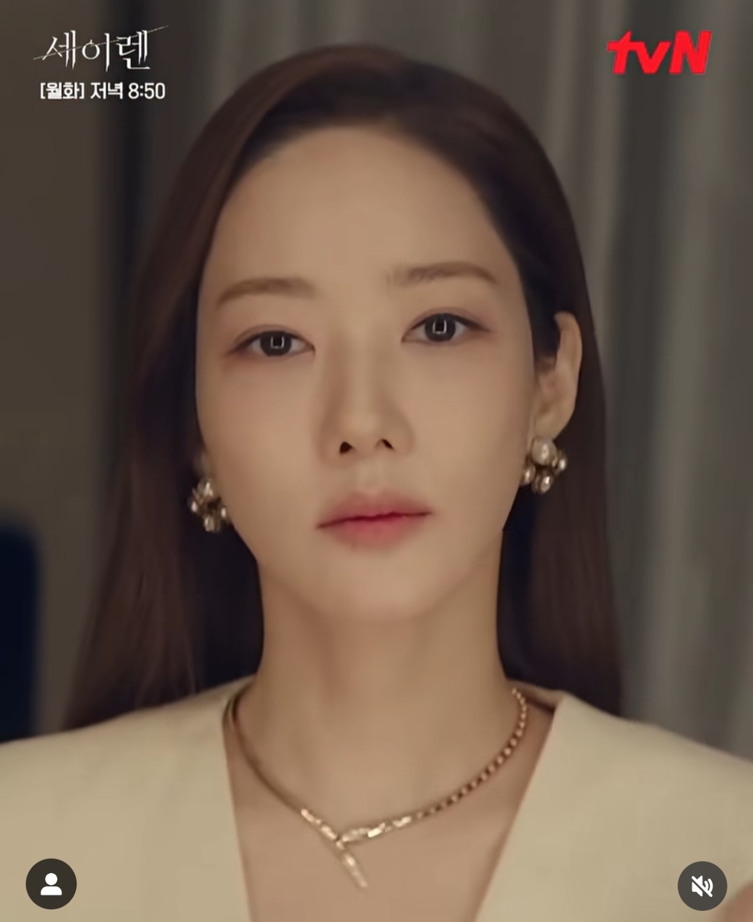 Recent activity shot of Park Minyoung