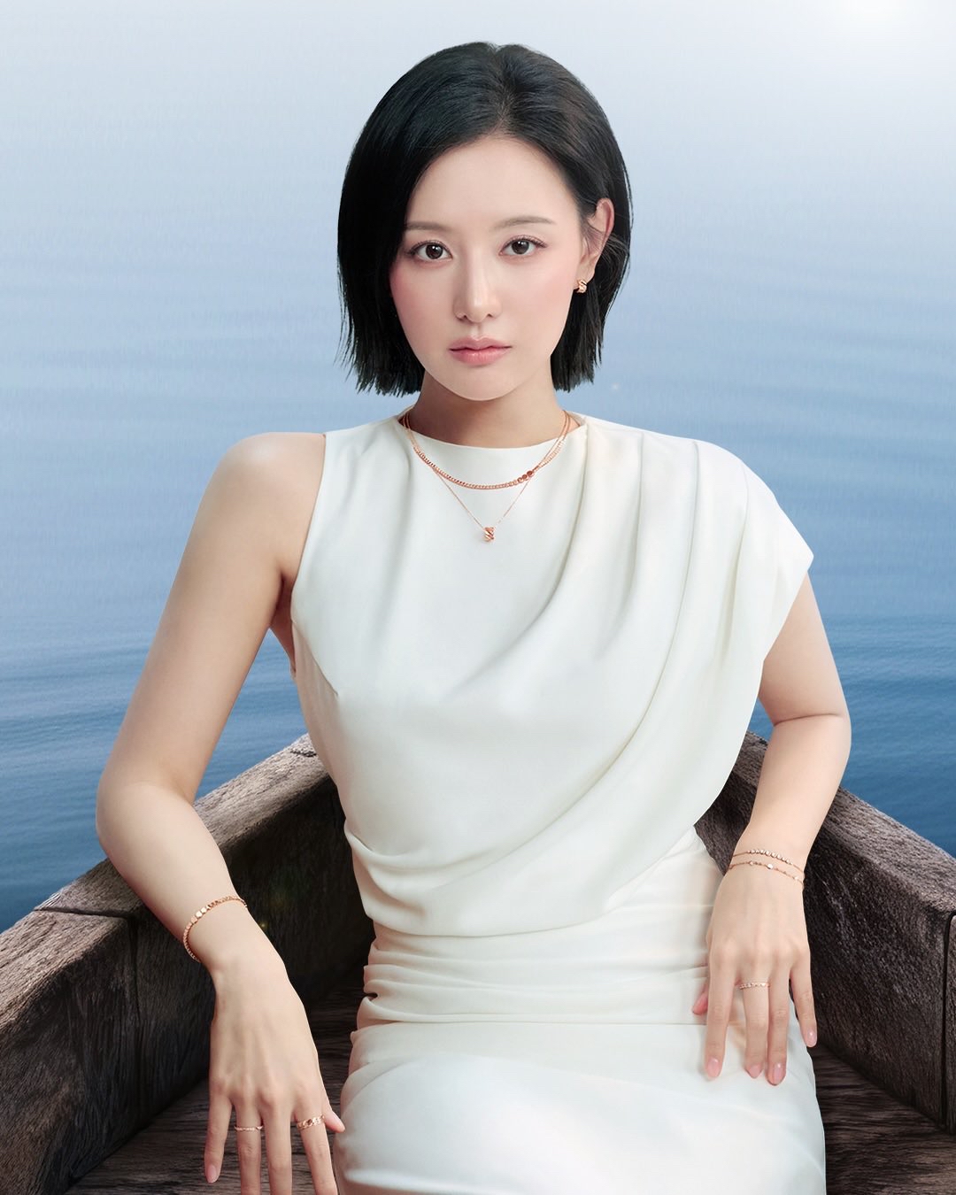 Behind-the-scenes cut of Kim Jiwon