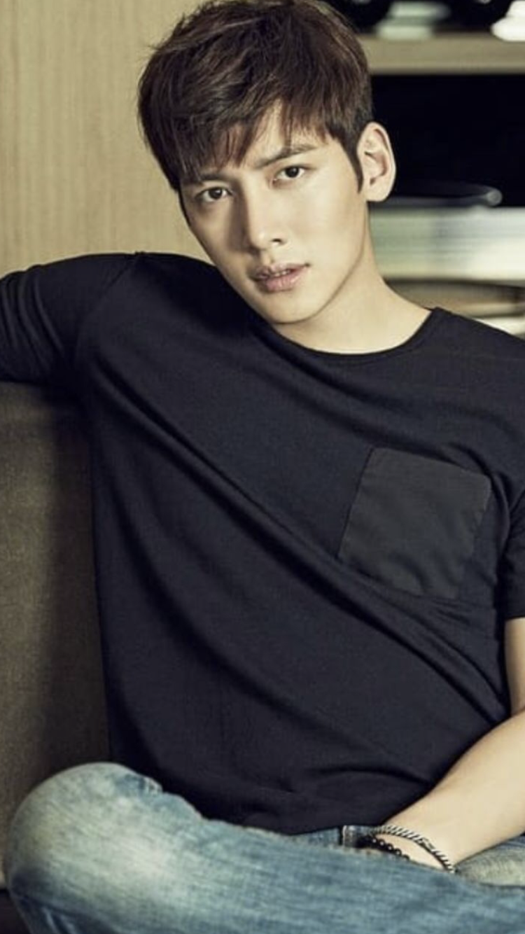 Latest photo of Ji Changwook