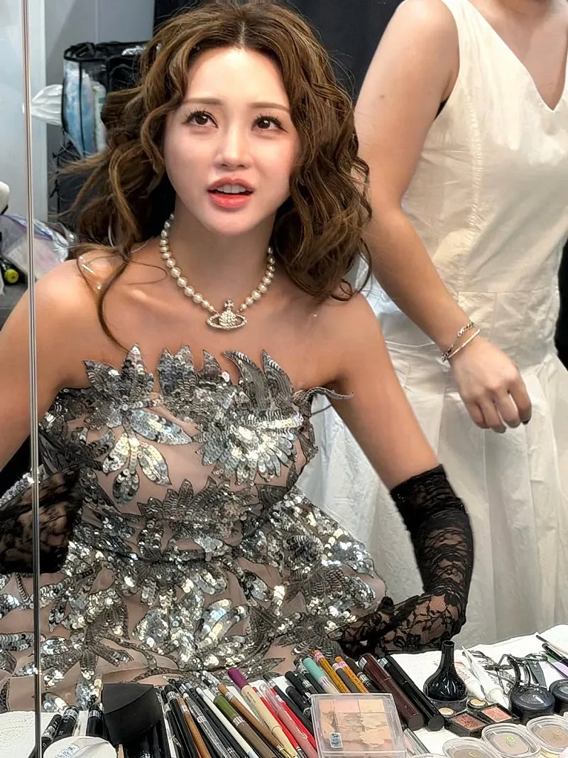 Cuplikan di balik layar dari Hong Jiyoon