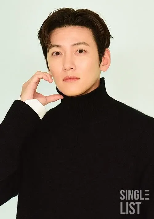 Behind-the-scenes cut of Ji Changwook