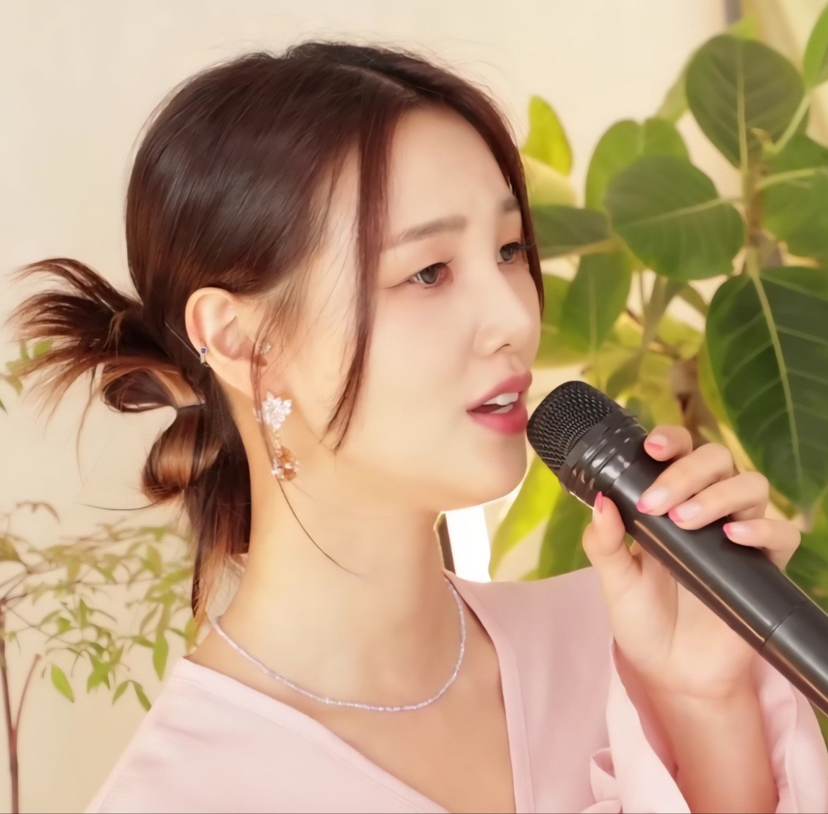 Recent activity shot of Hwang WooLim