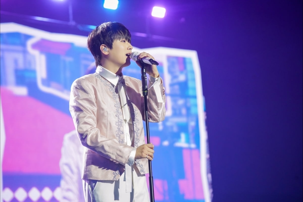 Cuplikan di balik layar dari Lee Chanwon