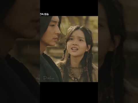 Behind-the-scenes cut of Lee Joongi