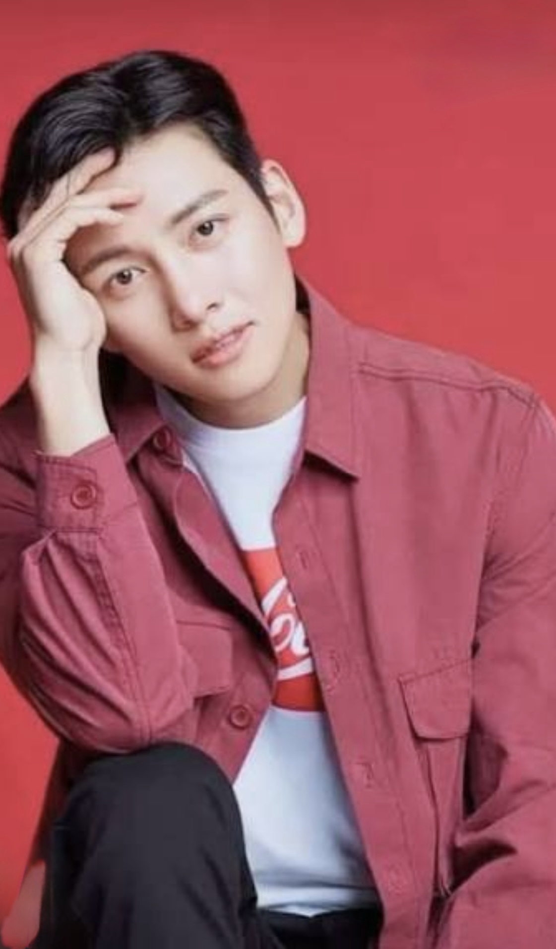 Behind-the-scenes cut of Ji Changwook