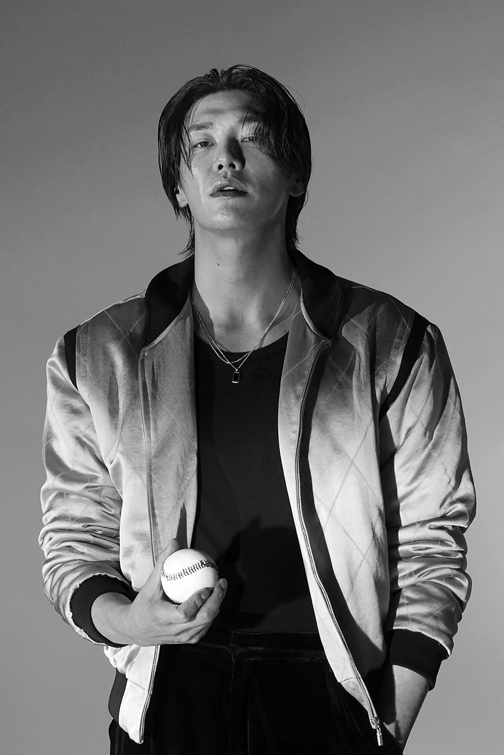 A moment captured by a fan of Kim Youngkwang
