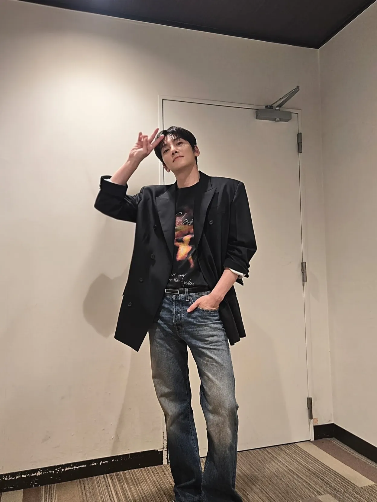 Latest photo of Ji Changwook