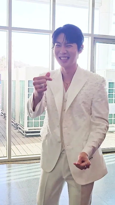 Representative background image loved by Son Taejin fandom