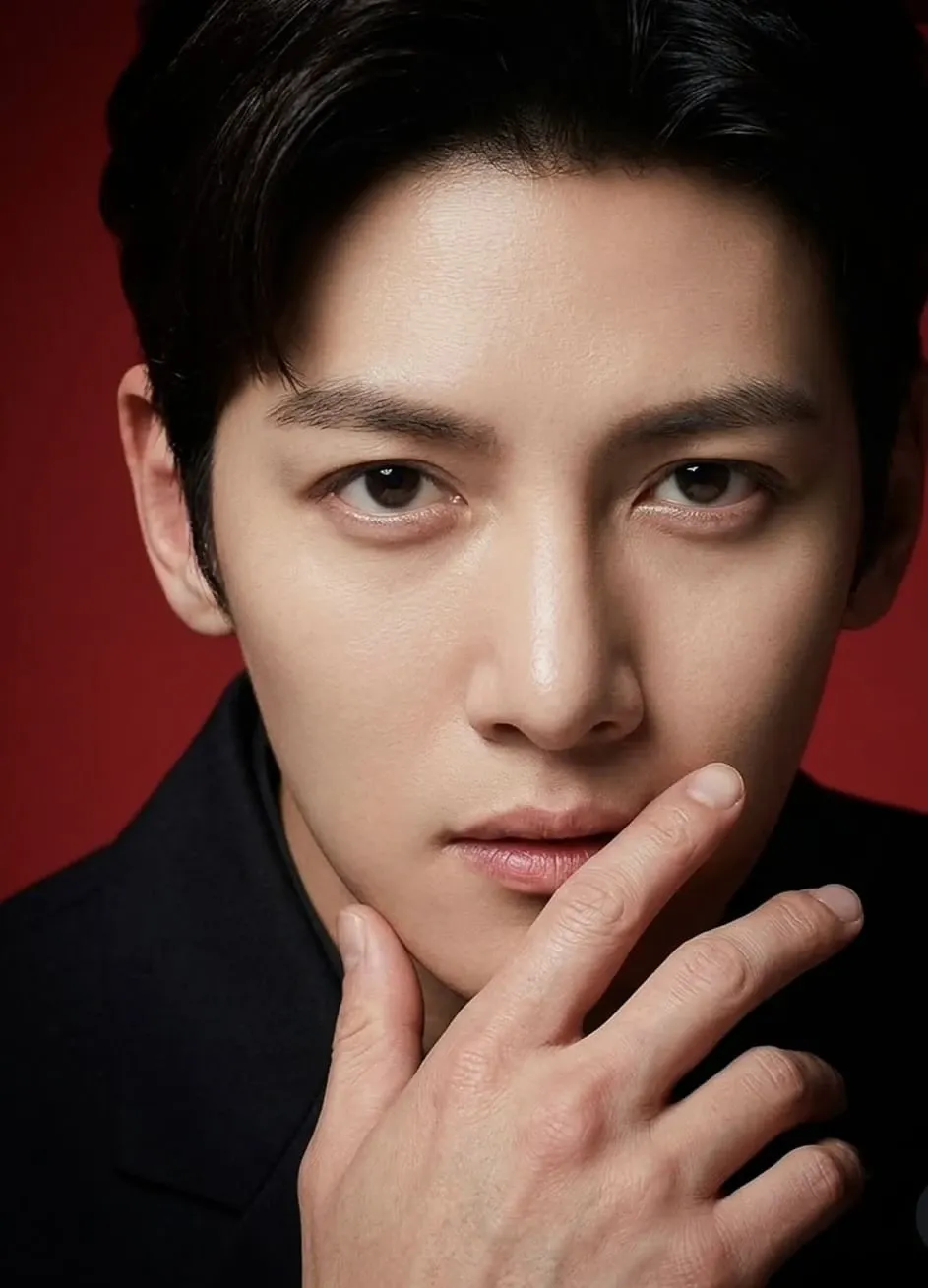 チ・チャンウクの最近の活動ショット