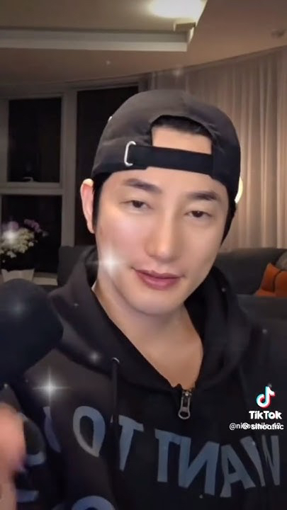 Behind-the-scenes cut of Park Sihoo