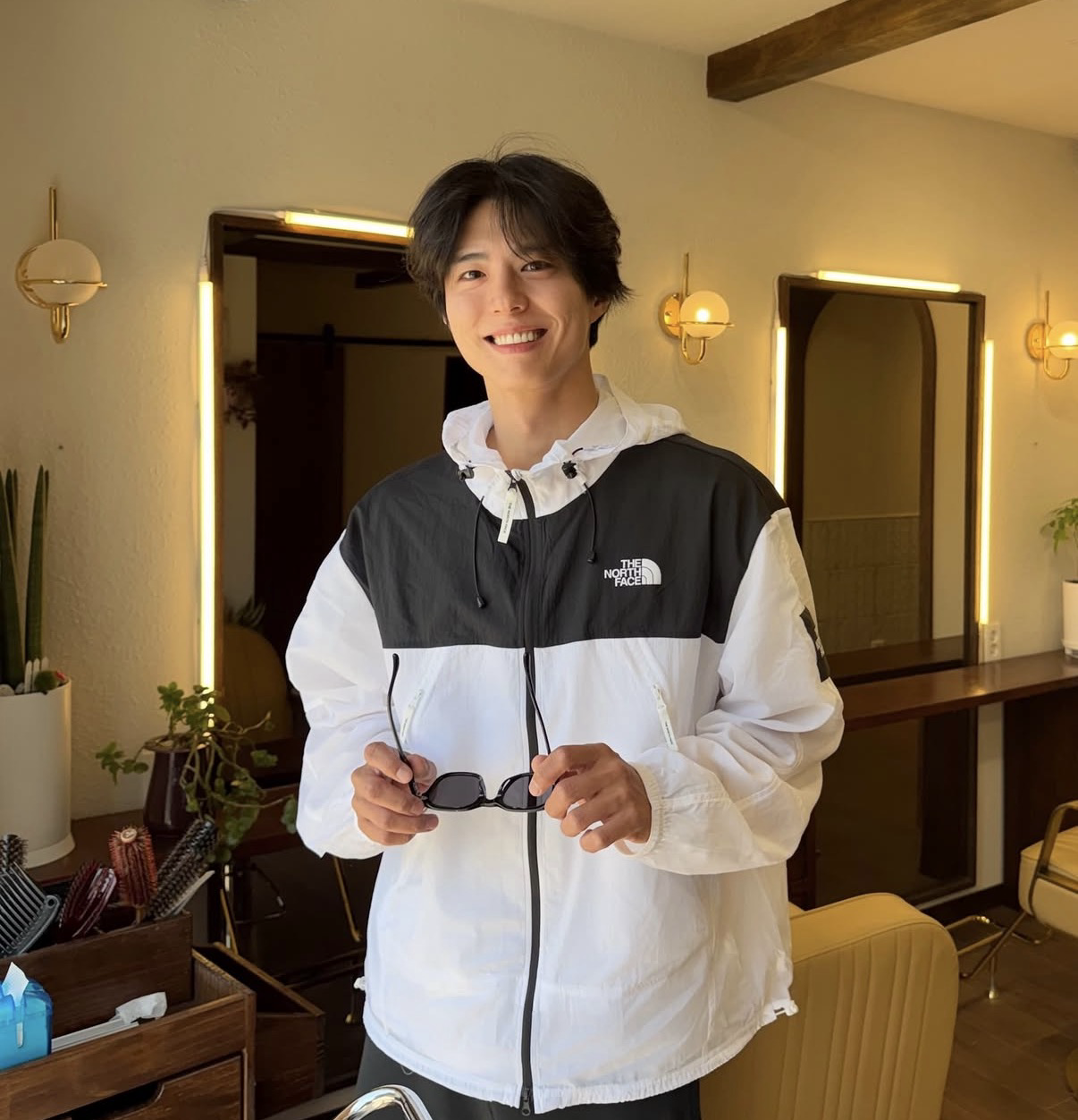 Recent activity shot of Park Bogum