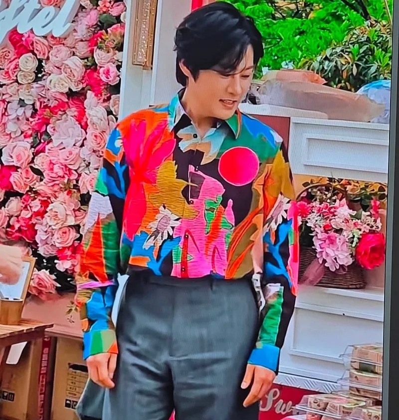 Behind-the-scenes cut of Kang Moonkyung