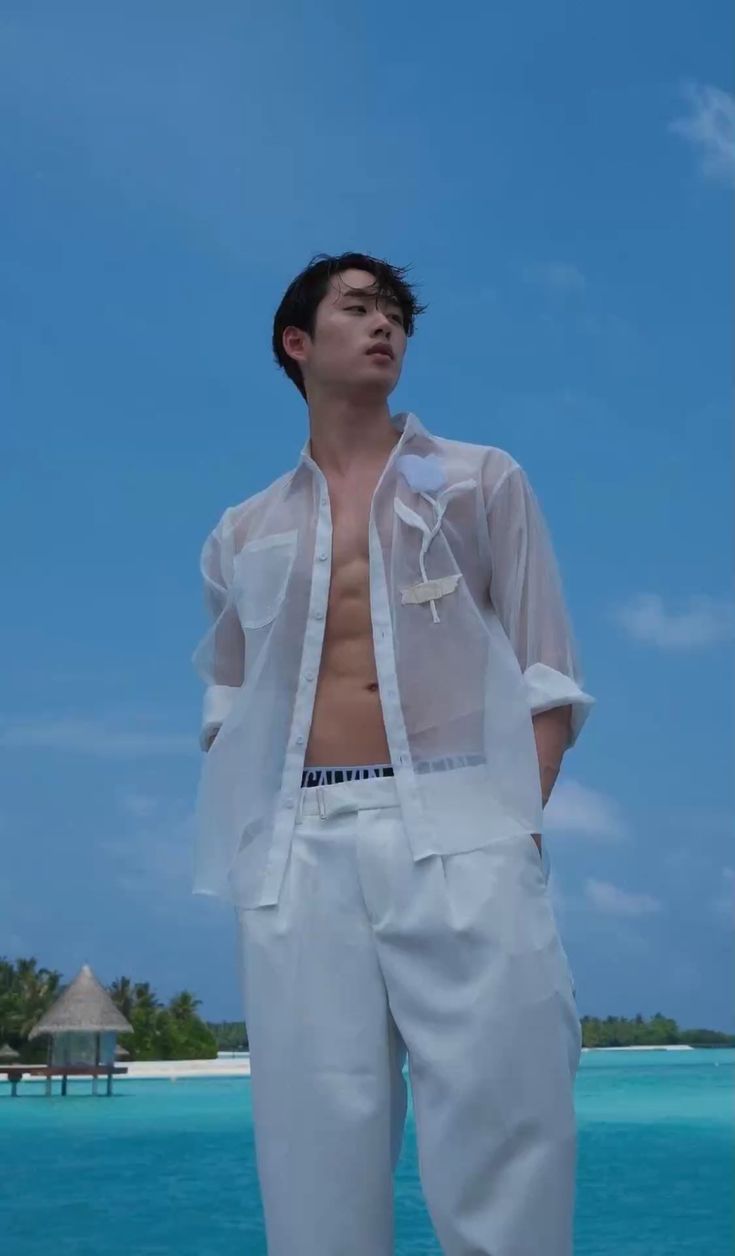 Representative background image loved by Est Supha Sangaworawong fandom