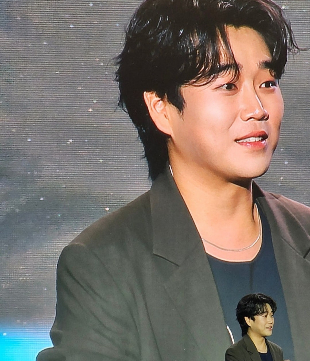 Recent activity shot of Hwang Youngwoong