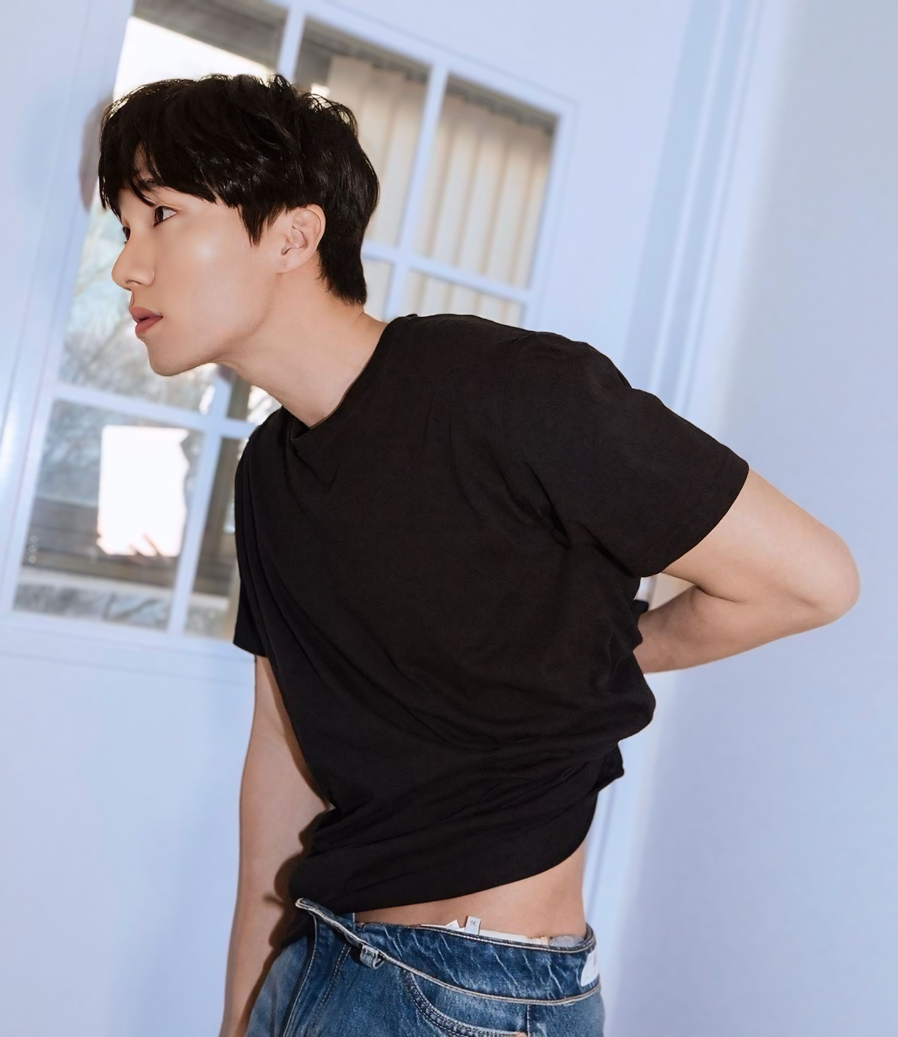 Latest photo of Lee Hongnae