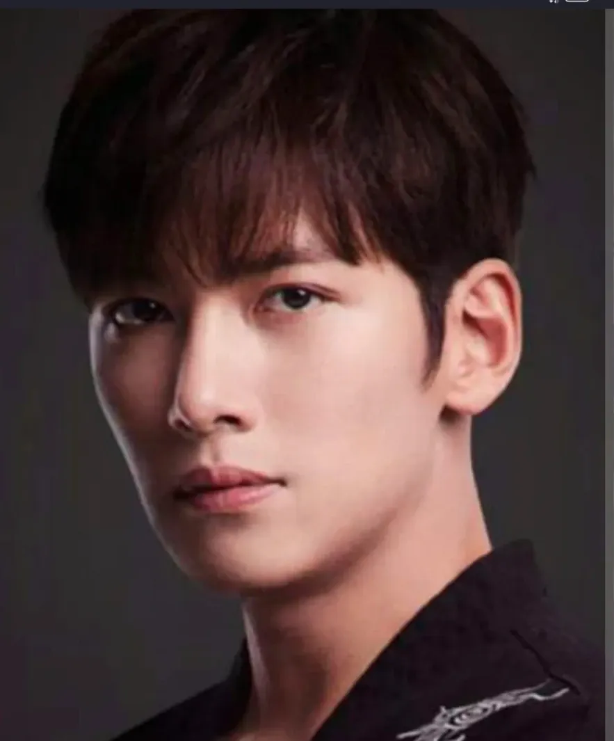Recent activity shot of Ji Changwook