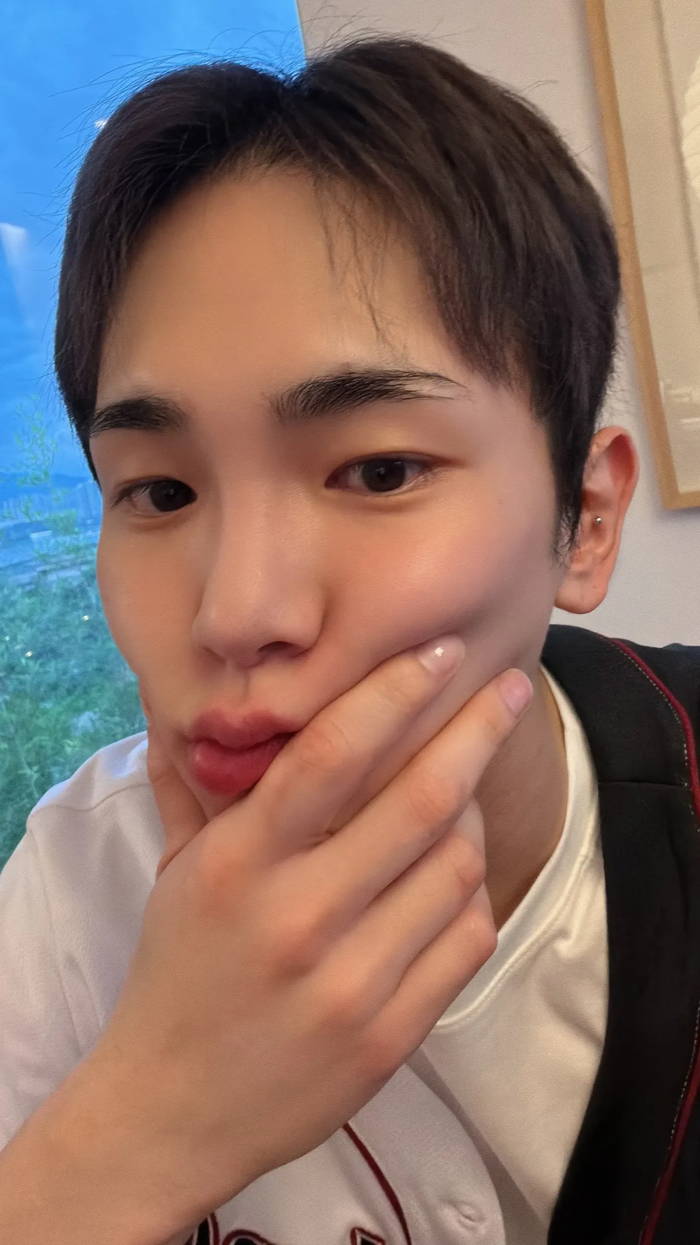 Representative background image loved by Key fandom